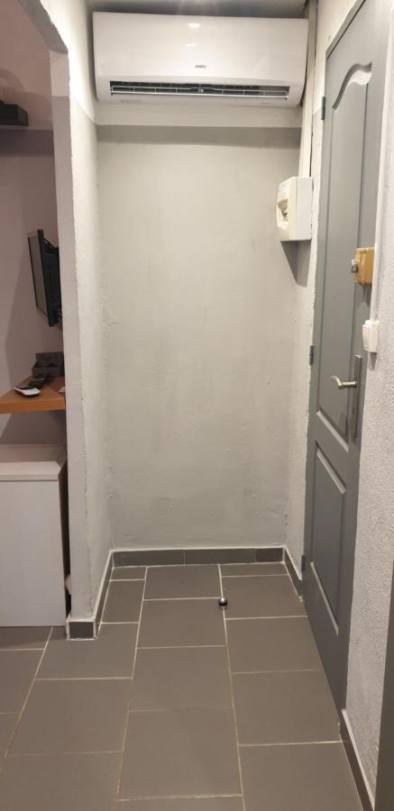 Bienvenue Au Centre Ville Arles Apartment Exterior photo